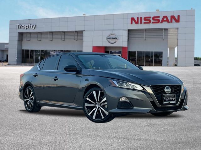 2022 Nissan Altima 2.5 SR