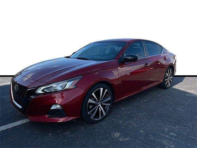 2022 Nissan Altima 2.5 SR