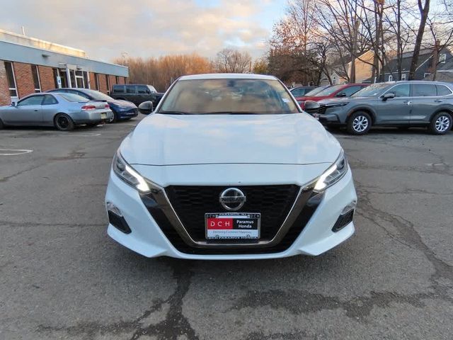 2022 Nissan Altima 2.5 SR