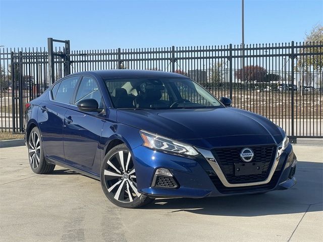 2022 Nissan Altima 2.5 SR