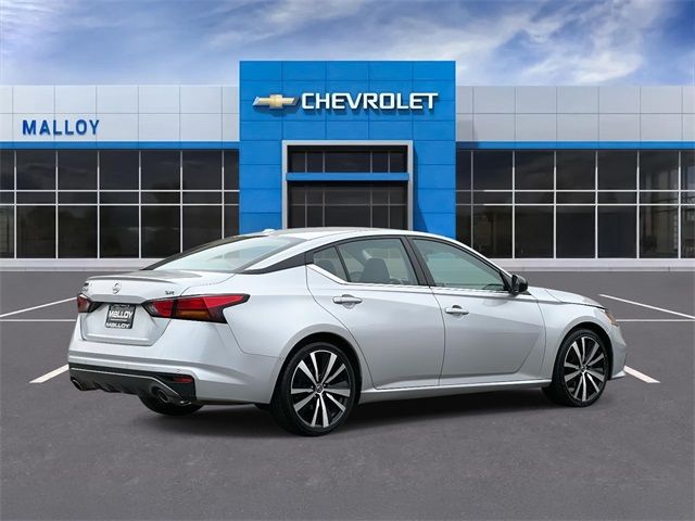 2022 Nissan Altima 2.5 SR