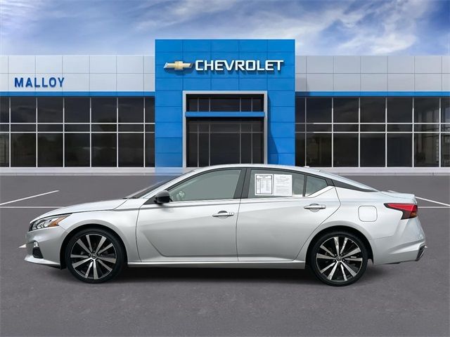 2022 Nissan Altima 2.5 SR