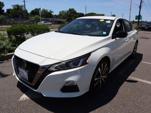 2022 Nissan Altima 2.5 SR