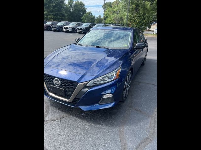 2022 Nissan Altima 2.5 SR