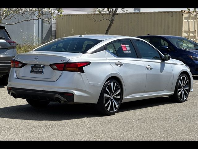 2022 Nissan Altima 2.5 SR