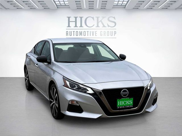 2022 Nissan Altima 2.5 SR