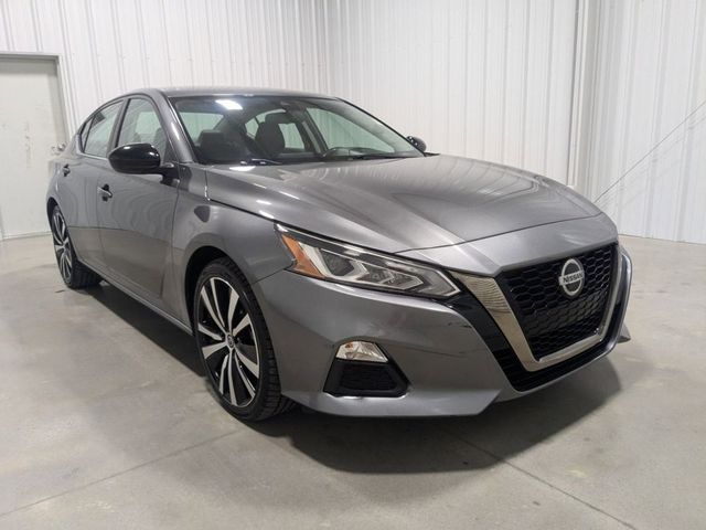 2022 Nissan Altima 2.5 SR