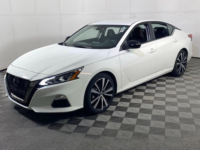 2022 Nissan Altima 2.5 SR