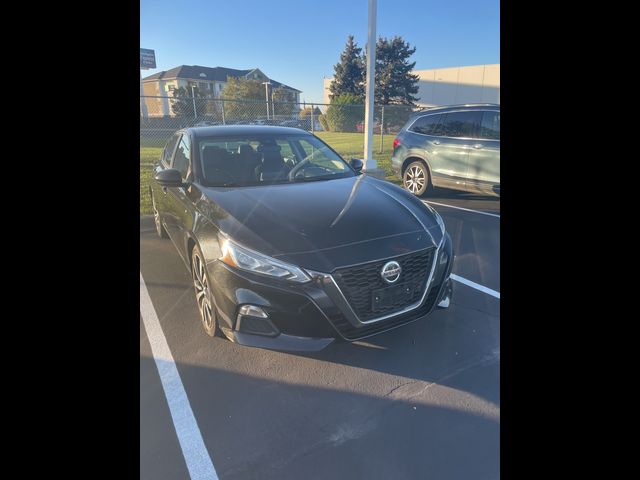 2022 Nissan Altima 2.5 SR