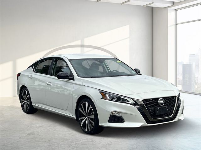 2022 Nissan Altima 2.5 SR