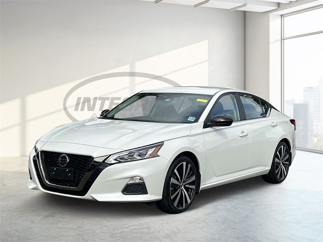 2022 Nissan Altima 2.5 SR