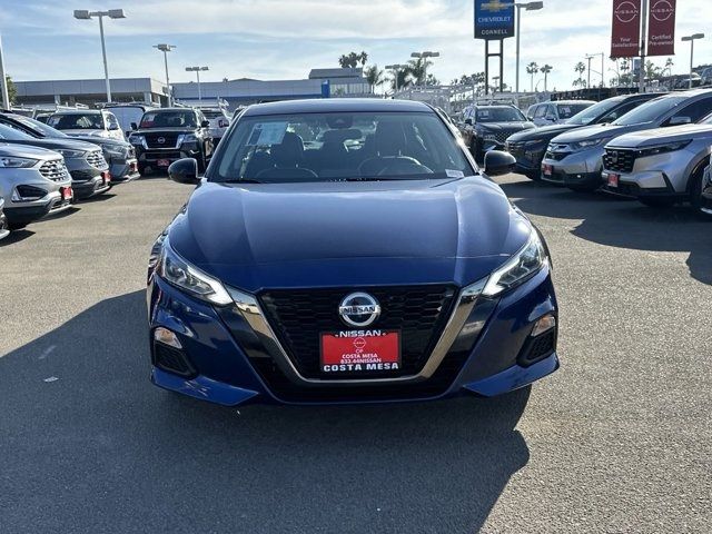 2022 Nissan Altima 2.5 SR