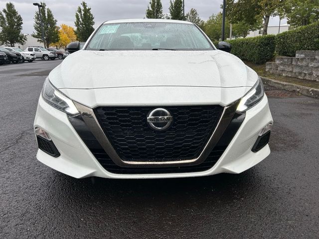 2022 Nissan Altima 2.5 SR