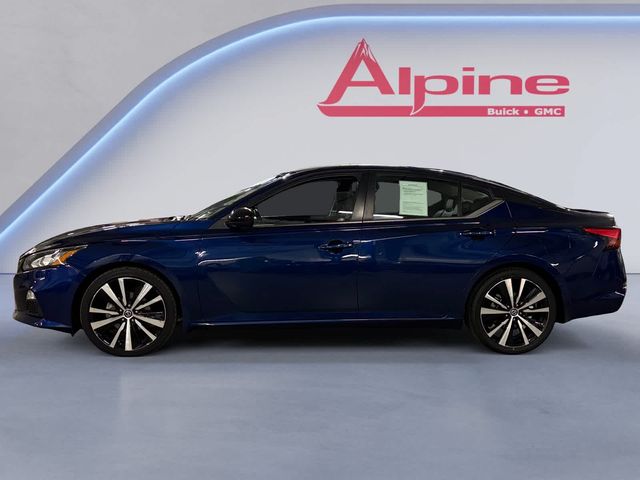 2022 Nissan Altima 2.5 SR