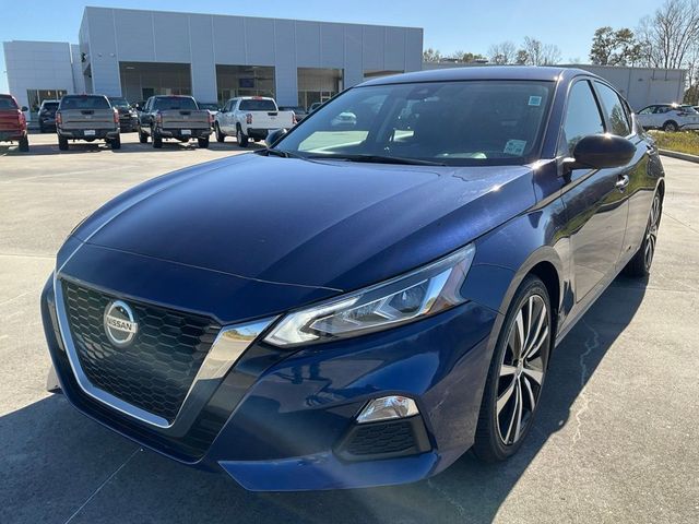 2022 Nissan Altima 2.5 SR