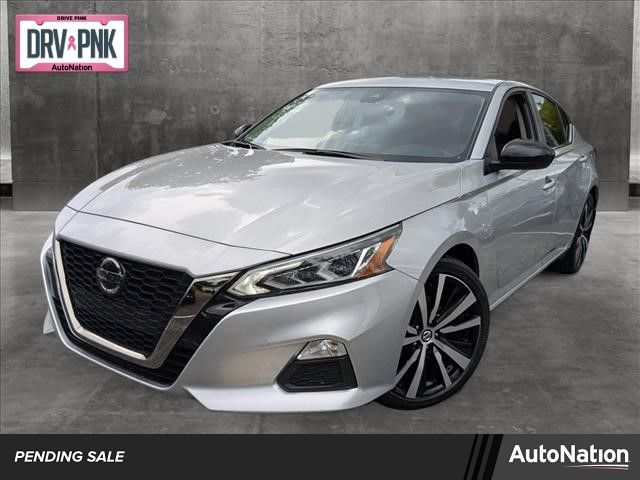 2022 Nissan Altima 2.5 SR