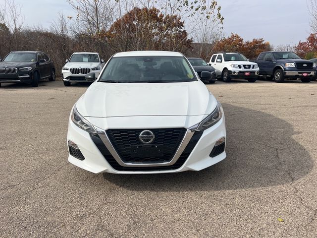 2022 Nissan Altima 2.5 SR