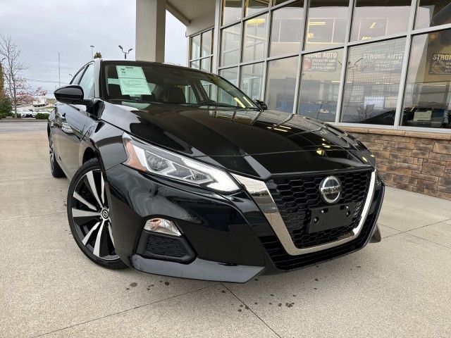 2022 Nissan Altima 2.5 SR