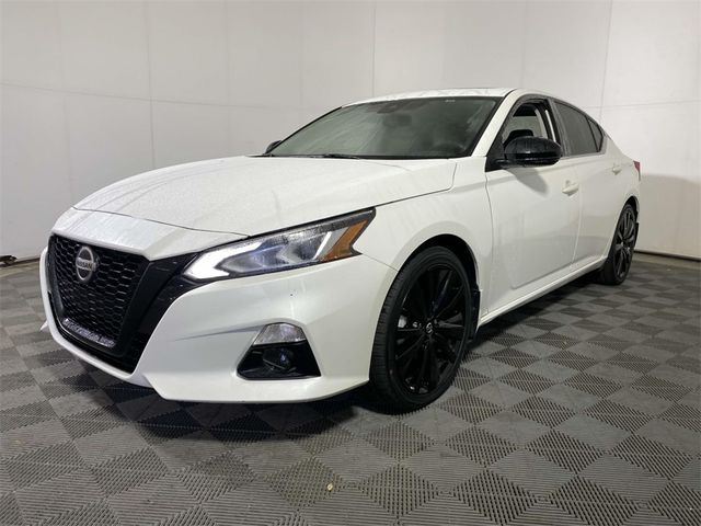 2022 Nissan Altima 2.5 SR