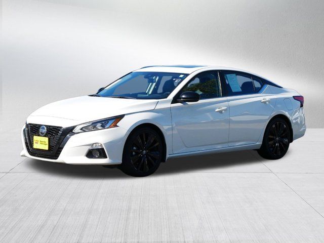 2022 Nissan Altima 2.5 SR