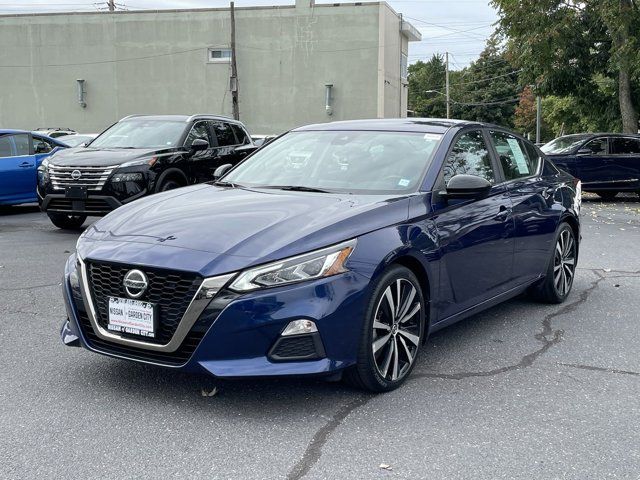 2022 Nissan Altima 2.5 SR