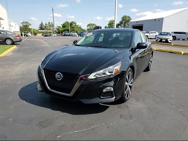 2022 Nissan Altima 2.5 SR