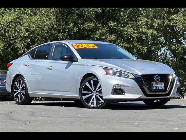 2022 Nissan Altima 2.5 SR