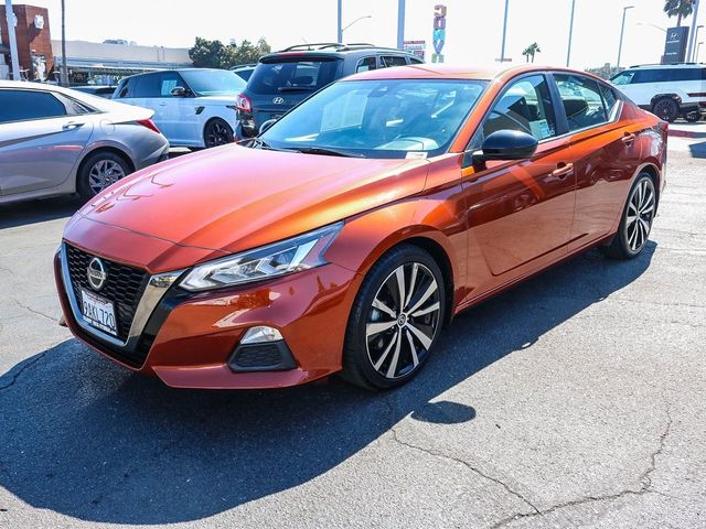 2022 Nissan Altima 2.5 SR