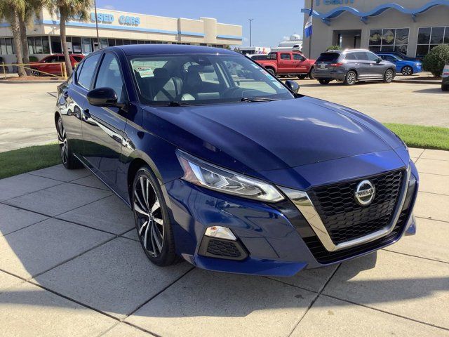 2022 Nissan Altima 2.5 SR