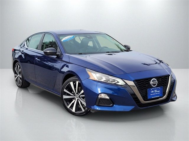 2022 Nissan Altima 2.5 SR