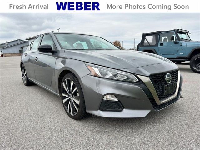 2022 Nissan Altima 2.5 SR