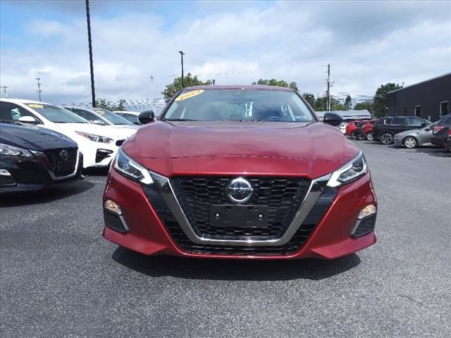 2022 Nissan Altima 2.5 SR