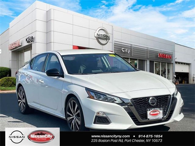 2022 Nissan Altima 2.5 SR