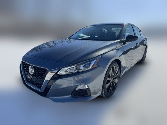 2022 Nissan Altima 2.5 SR