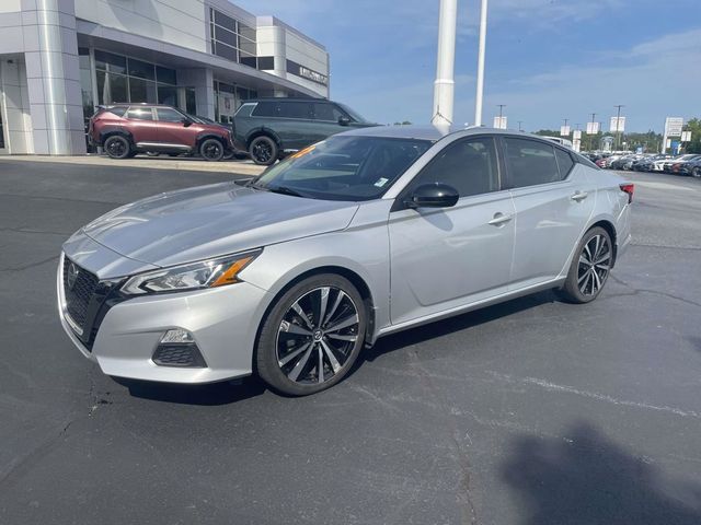2022 Nissan Altima 2.5 SR