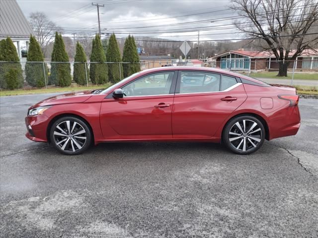 2022 Nissan Altima 2.5 SR