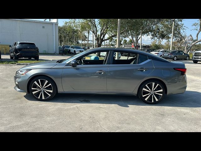 2022 Nissan Altima 2.5 SR