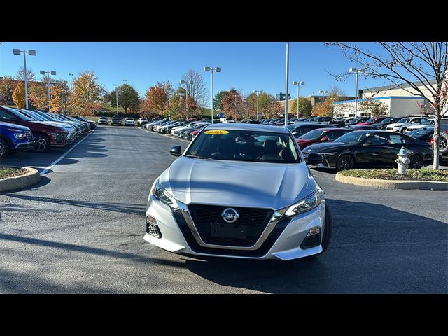 2022 Nissan Altima 2.5 SR