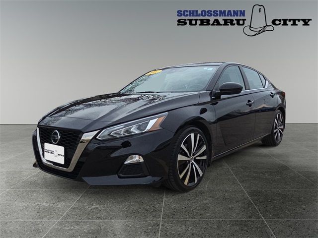 2022 Nissan Altima 2.5 SR