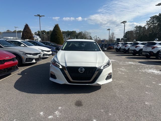 2022 Nissan Altima 2.5 SR