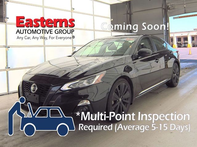 2022 Nissan Altima 2.5 SR