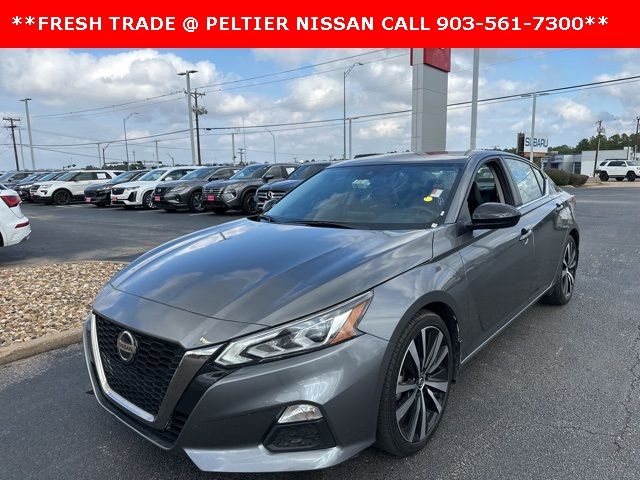 2022 Nissan Altima 2.5 SR