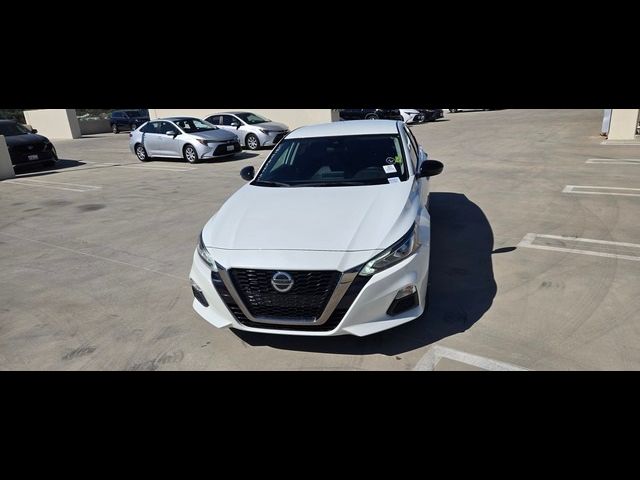 2022 Nissan Altima 2.5 SR