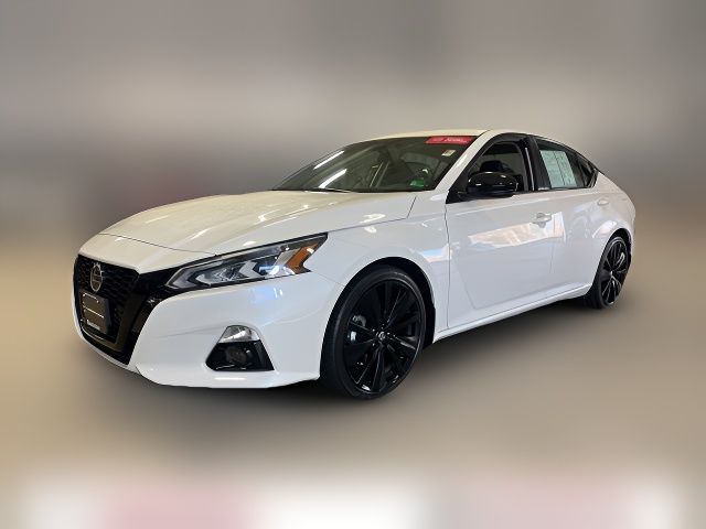 2022 Nissan Altima 2.5 SR