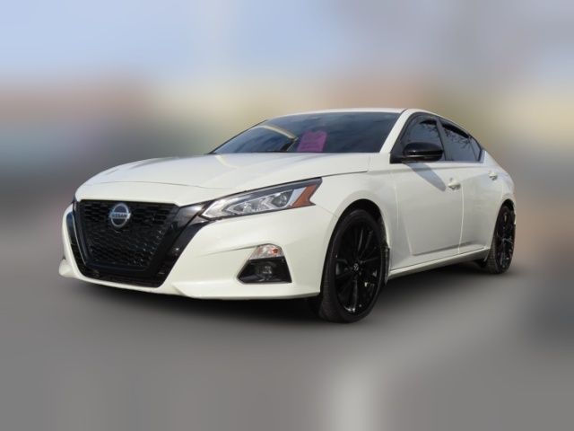 2022 Nissan Altima 2.5 SR