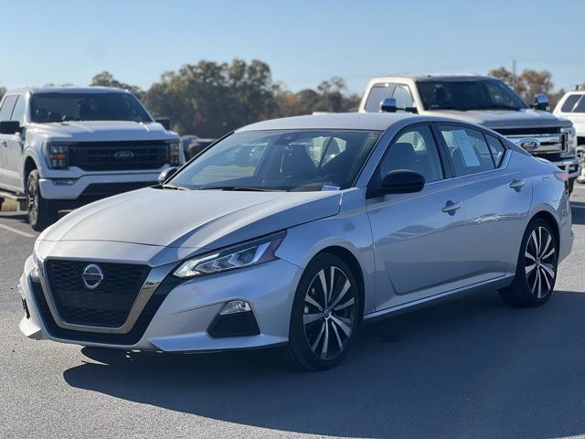 2022 Nissan Altima 2.5 SR