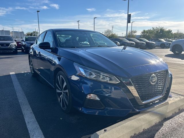 2022 Nissan Altima 2.5 SR