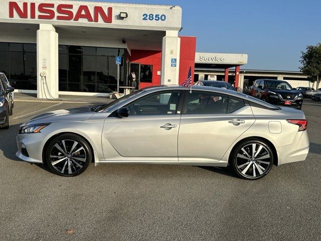 2022 Nissan Altima 2.5 SR