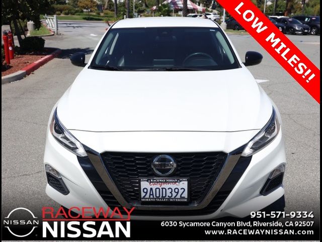 2022 Nissan Altima 2.5 SR