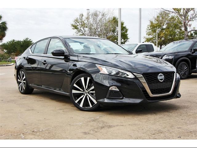 2022 Nissan Altima 2.5 SR